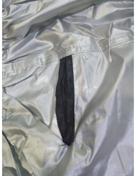 FUNDA DE MOTO - TALLA XL - Largo 265 cm  Ancho 105 cm  Alto 115 cm