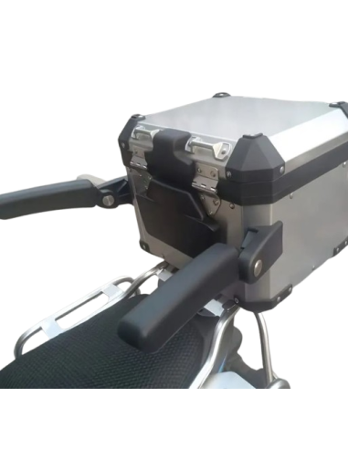 APOYABRAZOS PARA MALETA DE MOTO TRASERA